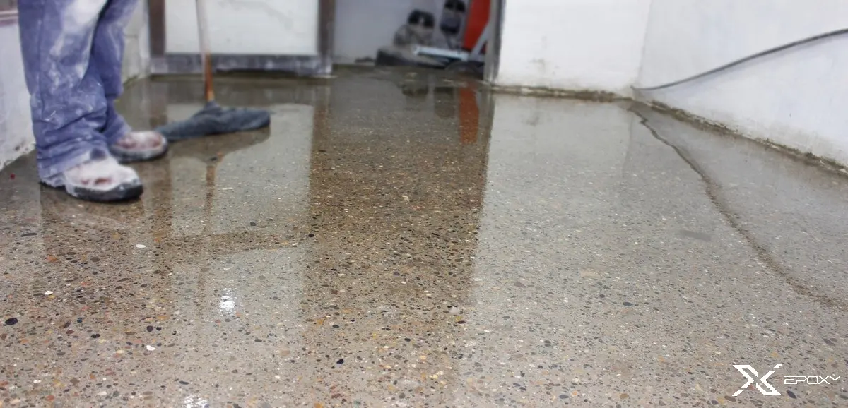 X-Epoxy càm kết sau thi công, sàn Nhà Máy Nội Thất Tiến Đạt bóng đẹp, loại bỏ hết các nhược điểm trước đó