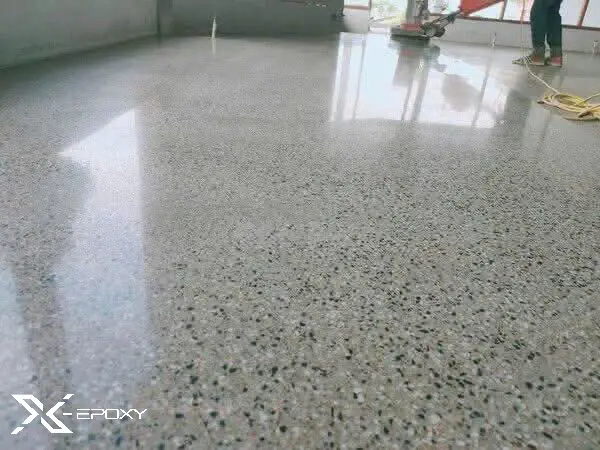 X-Epoxy cung cấp giải pháp tối ưu nhất để thi công dự án mài sàn bê tông TTTM Sài Gòn Center đúng yêu cầu từ khách hàng