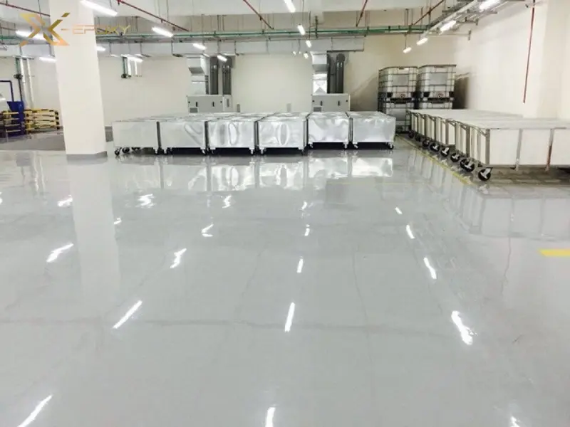 Sàn epoxy kháng axit hoàn thiện sẵn sàng đưa vào sử dụng