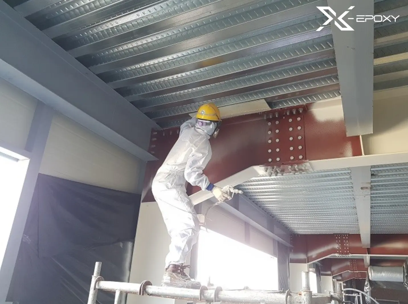 Sơn chống cháy trương nở tạo ra lớp carbon hóa khi gặp nhiệt độ cao