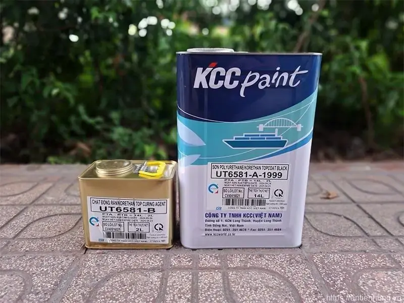 Sơn 2 thành phần cho sắt thép Polyurethane T6581