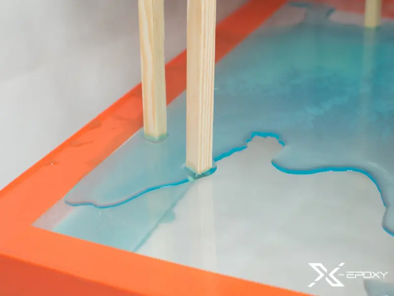 Sơn epoxy trong suốt cần được thi công trong điều kiện nhiệt độ trên 10°C