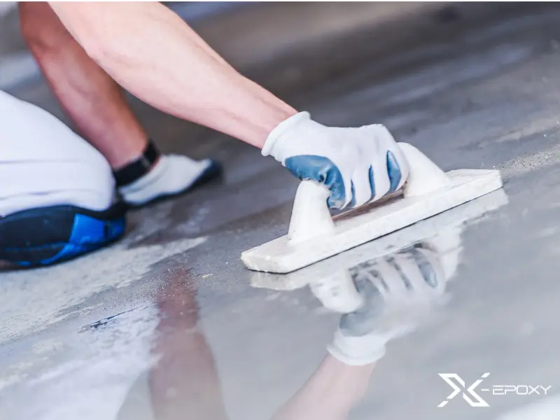 Bạn cần quan tâm đến tính chất môi trường làm việc để chọn loại sơn epoxy phù hợp 