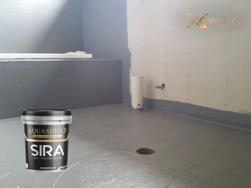 Thi công chống thấm sàn nhà vệ sinh bằng sơn SIRA-AC giúp ngăn thấm nước hiệu quả
