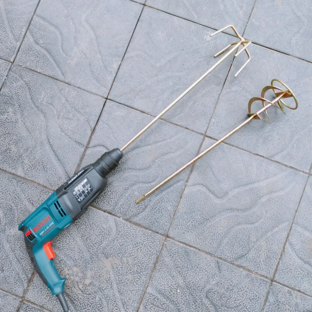 Máy khoan gắn đầu khuấy