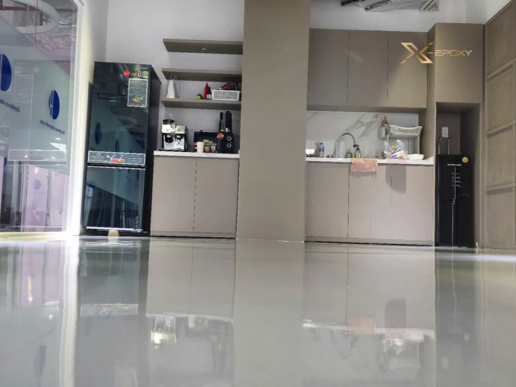 Giải pháp sơn tự san phẳng giả đá cho phòng LAB hóa tại tòa Sacom 10 Kết quả nghiệm thu đã mang lại sự hài lòng cao cho chủ đầu tư